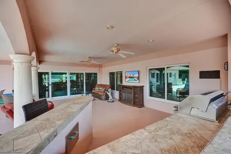 5530 Bayview Drive Fort Lauderdale FL 33308