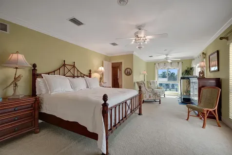 5530 Bayview Drive Fort Lauderdale FL 33308