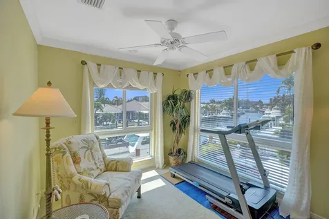5530 Bayview Drive Fort Lauderdale FL 33308