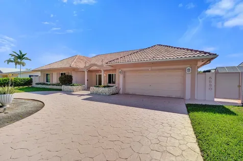 5530 Bayview Drive Fort Lauderdale FL 33308