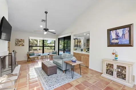 10551 NW 3rd Manor Coral Springs FL 33071