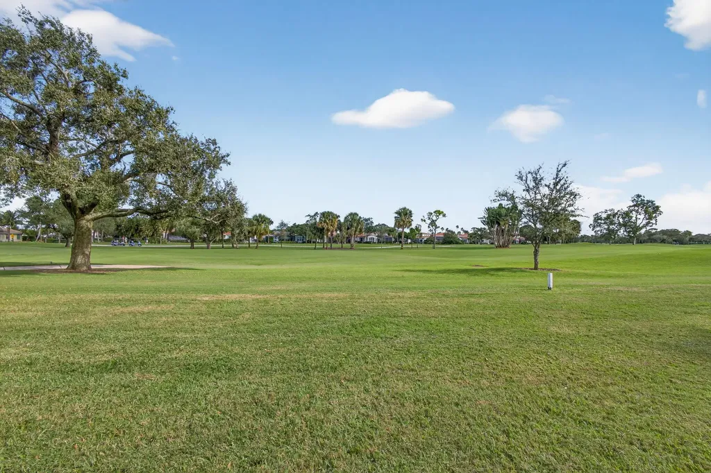 16550 Traders Crossing S Jupiter FL 33477
