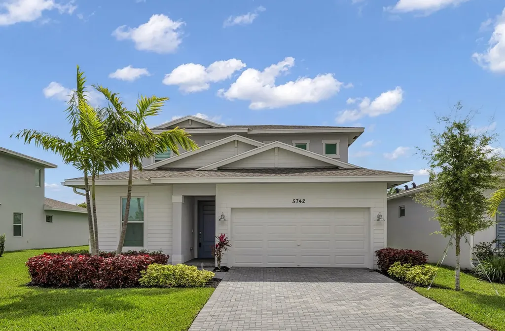 5742 Graceful Way Delray Beach FL 33484