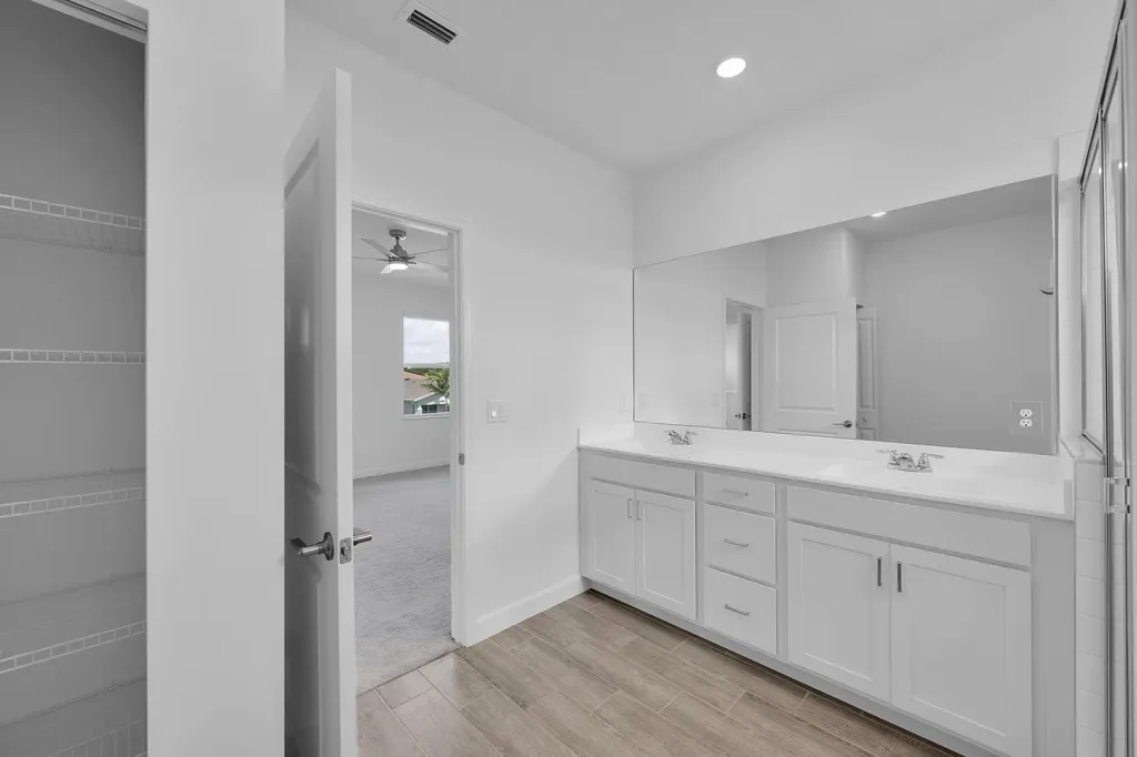 5742 Graceful Way Delray Beach FL 33484