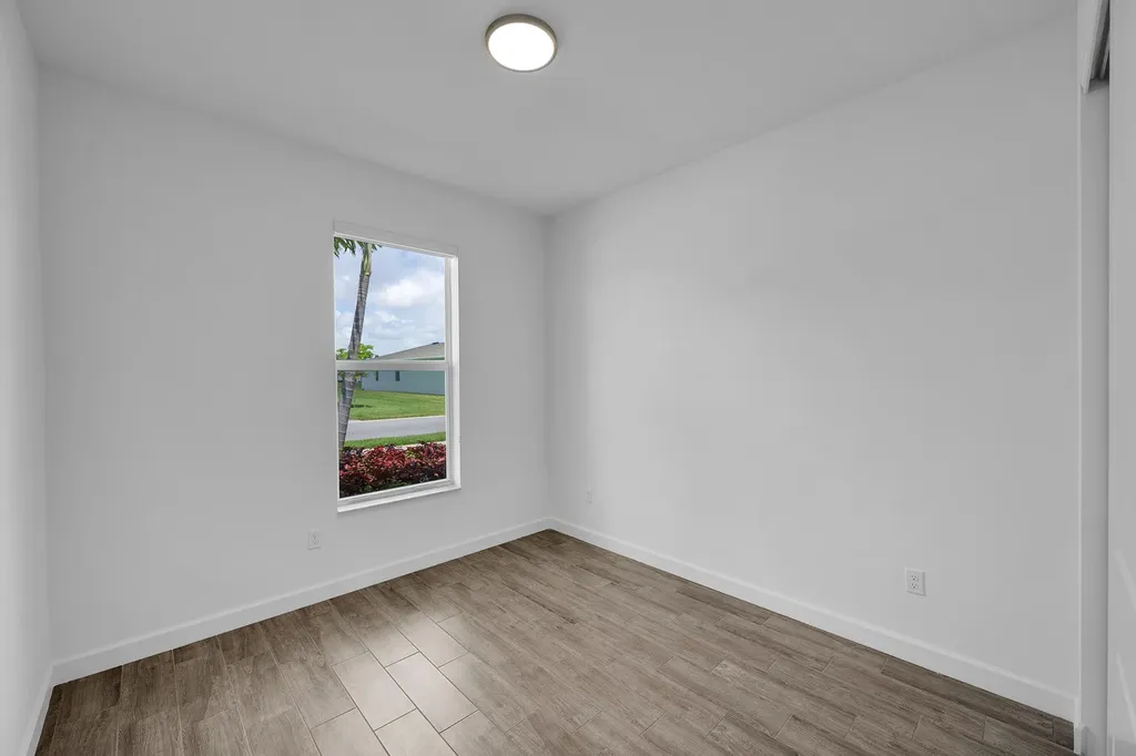 5742 Graceful Way Delray Beach FL 33484