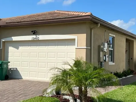 12460 NW Mcgregor Lane Port St Lucie FL 34987
