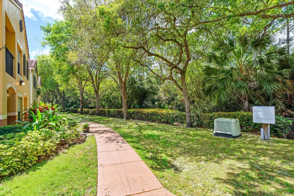 10336 Fox Trail Road S Royal Palm Beach FL 33411