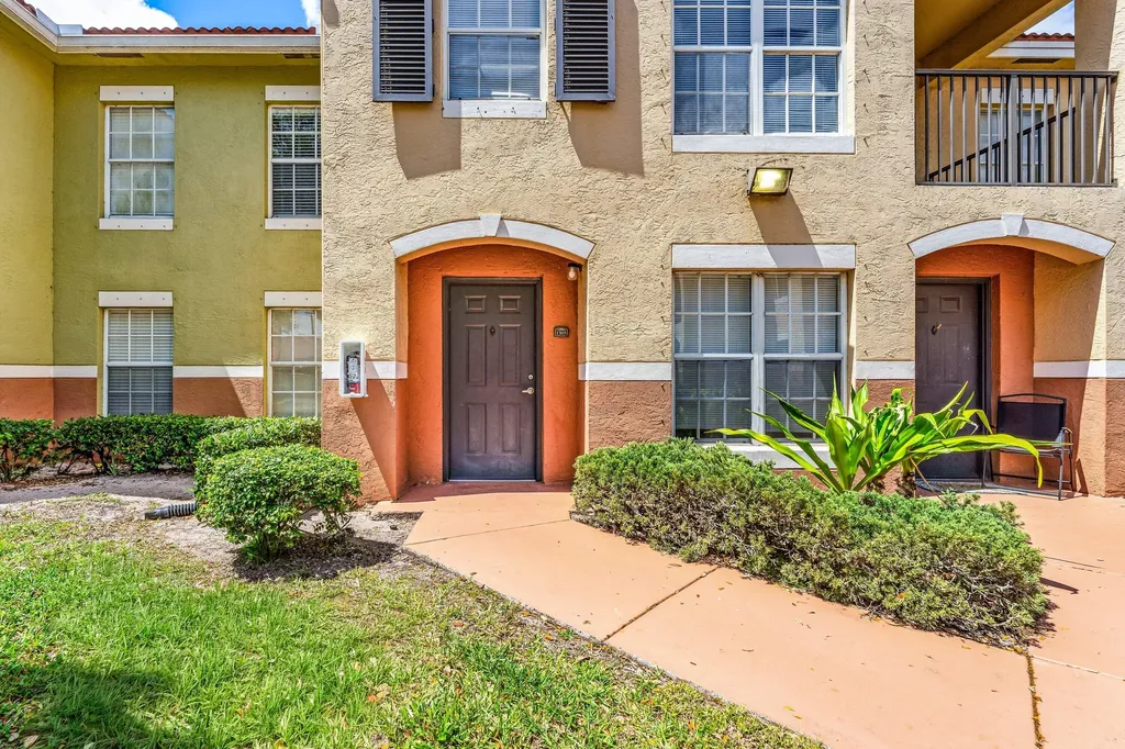 10336 Fox Trail Road S Royal Palm Beach FL 33411
