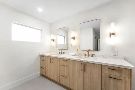 654 W Lakewoode Circle Delray Beach FL 33445