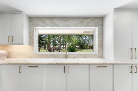 654 W Lakewoode Circle Delray Beach FL 33445
