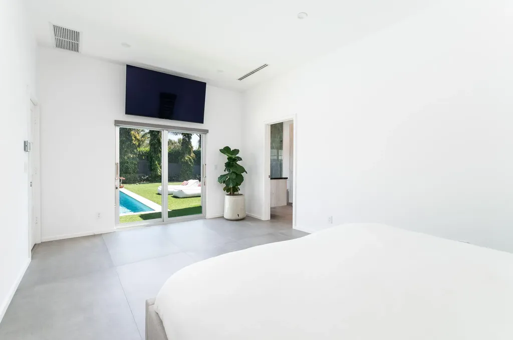 1398 SW 14th Street Boca Raton FL 33486