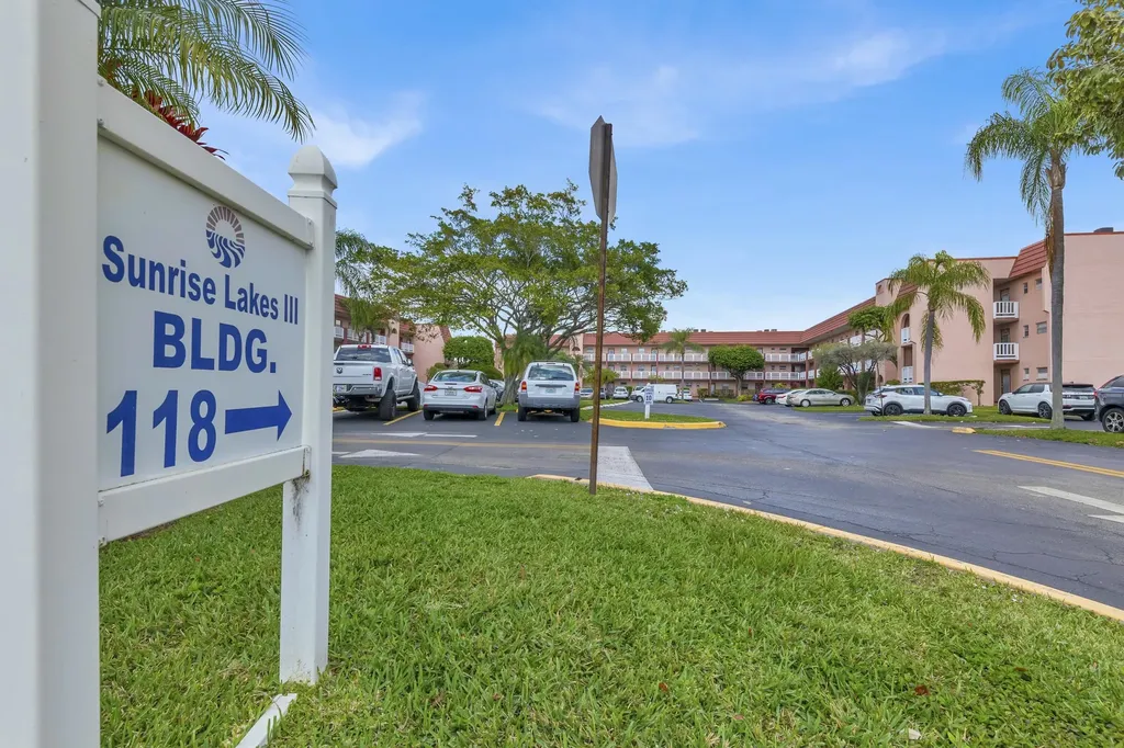 9401 Sunrise Lakes Boulevard Sunrise FL 33322