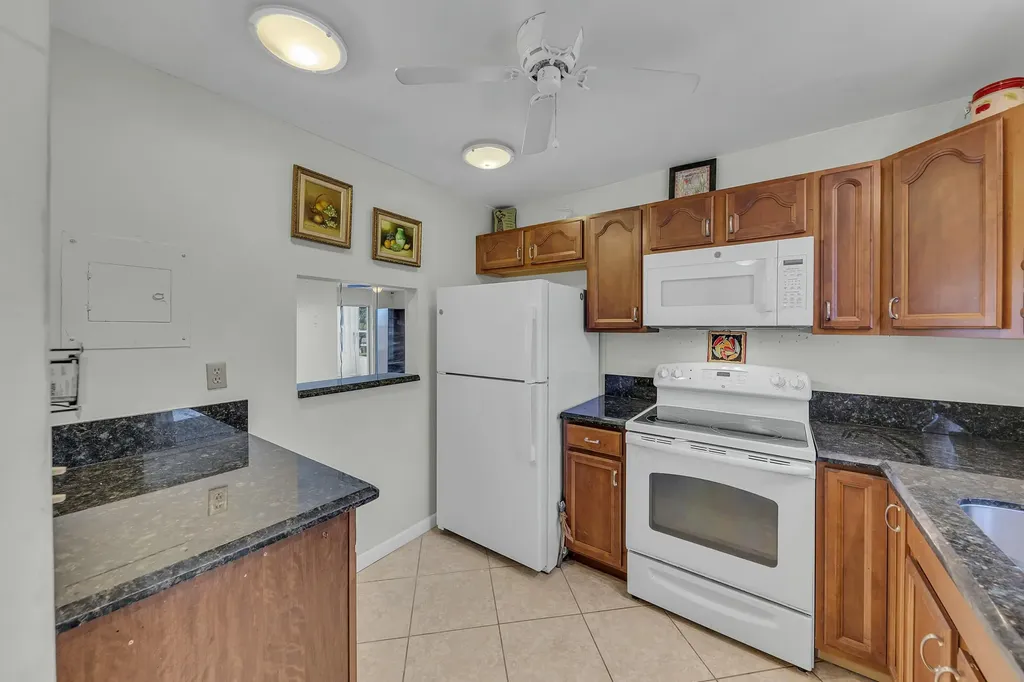 9401 Sunrise Lakes Boulevard Sunrise FL 33322