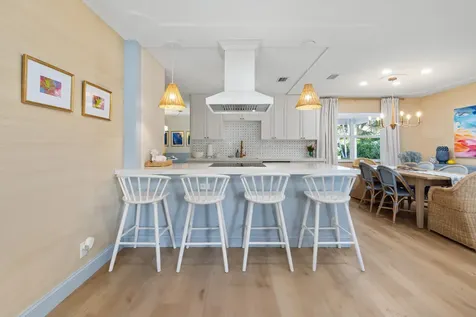 2512 SW 5th Street Boynton Beach FL 33435