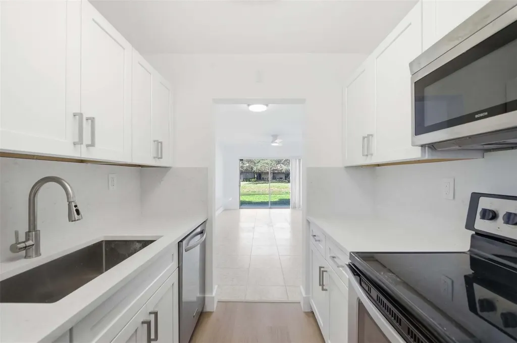 3228 Coral Ridge Coral Springs FL 33065
