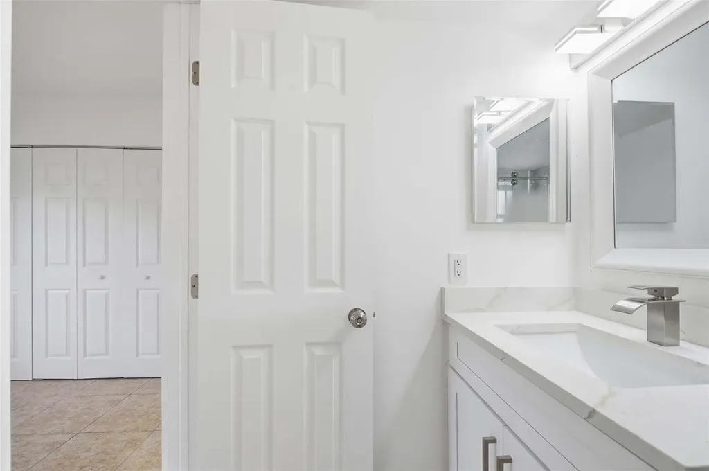 3228 Coral Ridge Coral Springs FL 33065