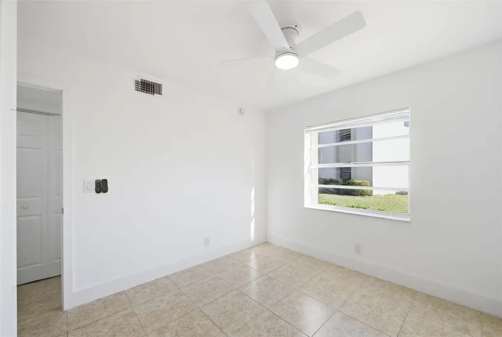 3228 Coral Ridge Coral Springs FL 33065
