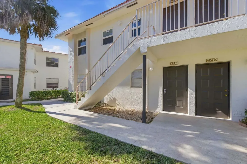3228 Coral Ridge Coral Springs FL 33065