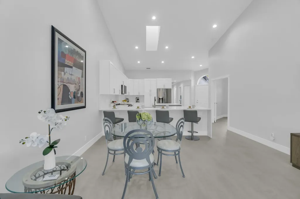 8224 Via Bella Boca Raton FL 33496