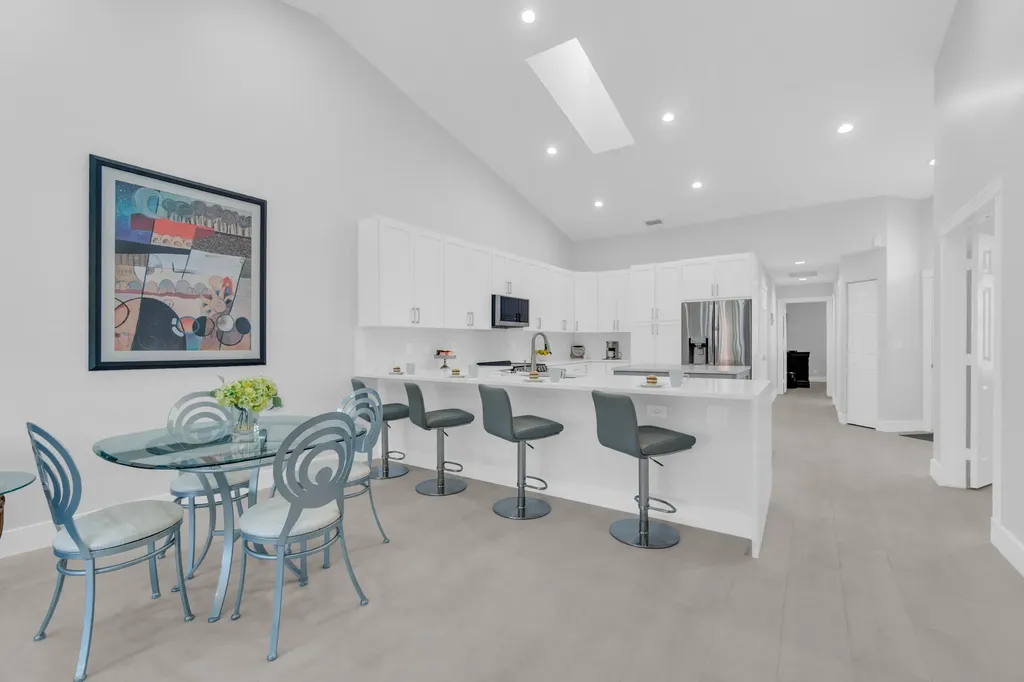 8224 Via Bella Boca Raton FL 33496