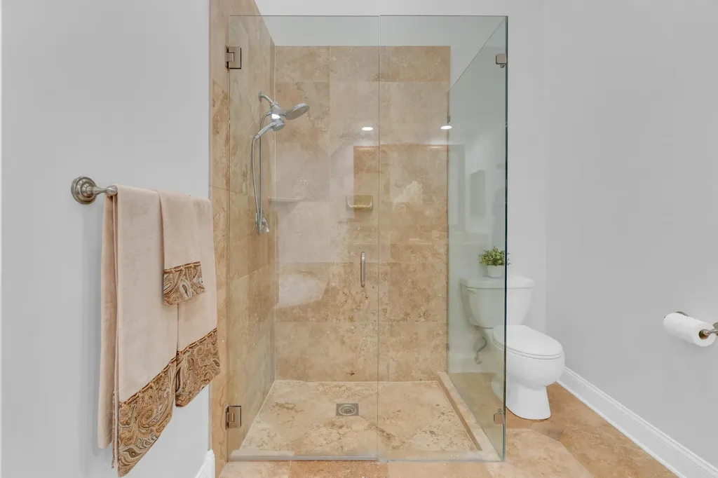 8224 Via Bella Boca Raton FL 33496