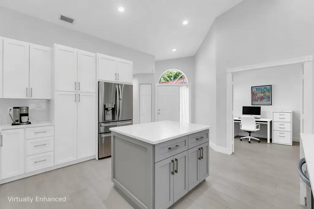 8224 Via Bella Boca Raton FL 33496