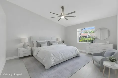 8224 Via Bella Boca Raton FL 33496