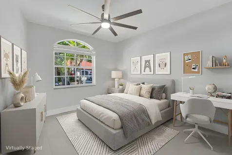 8224 Via Bella Boca Raton FL 33496