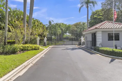 8224 Via Bella Boca Raton FL 33496
