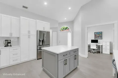 8224 Via Bella Boca Raton FL 33496