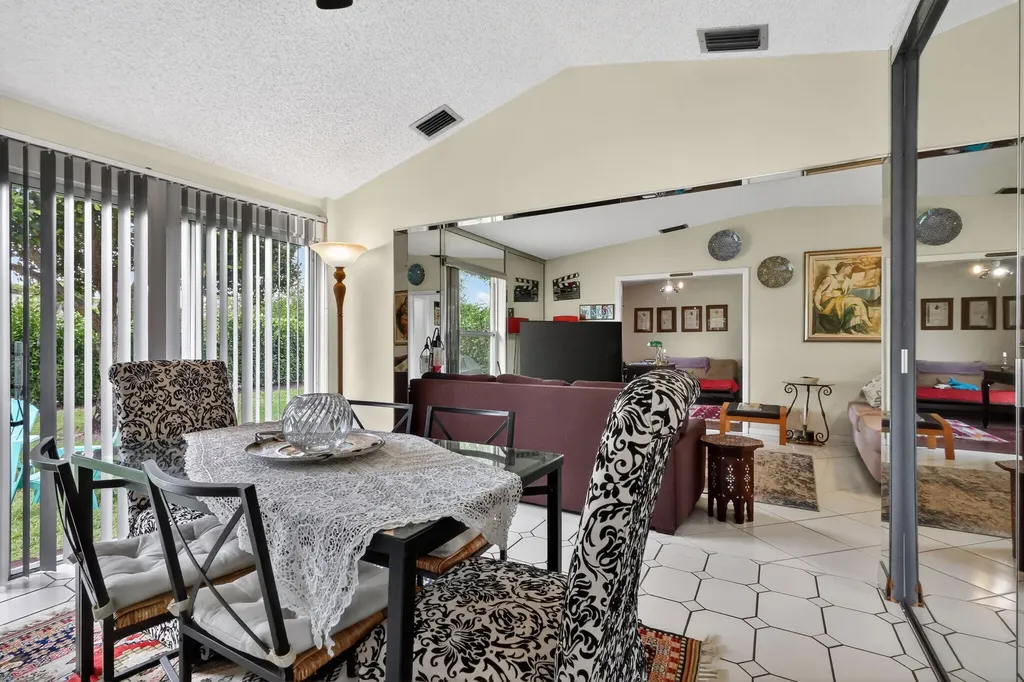 5299 Copperleaf Circle Delray Beach FL 33484