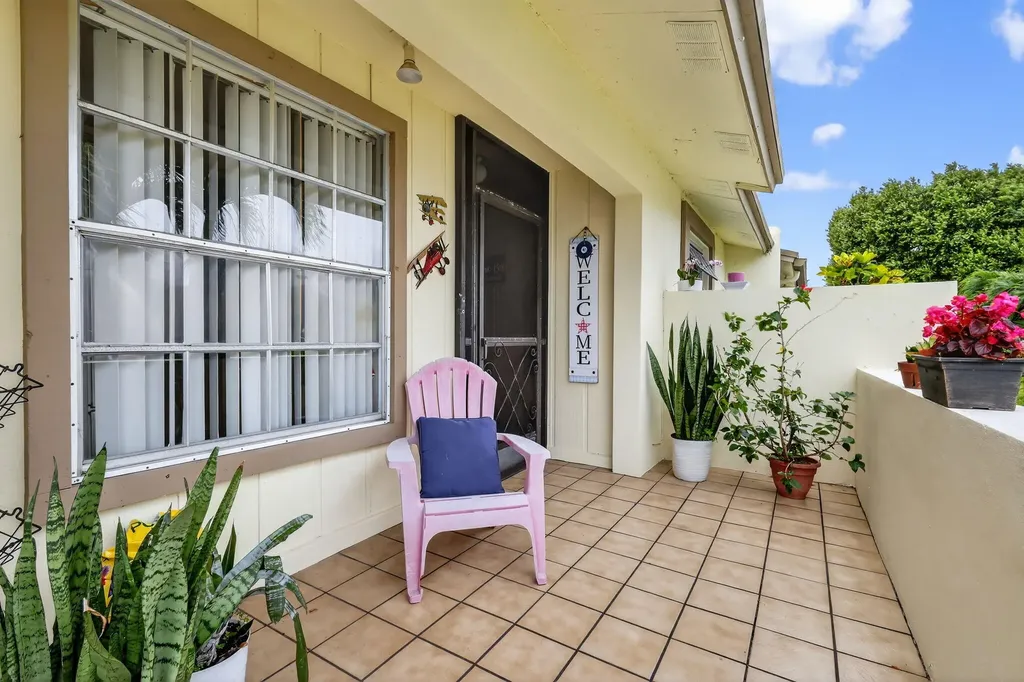5299 Copperleaf Circle Delray Beach FL 33484