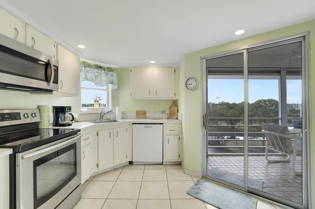3597 Birdie Drive Lake Worth FL 33467