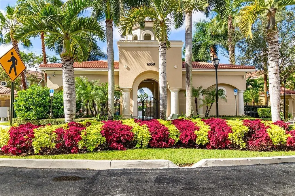 4986 Bonsai Circle Palm Beach Gardens FL 33418