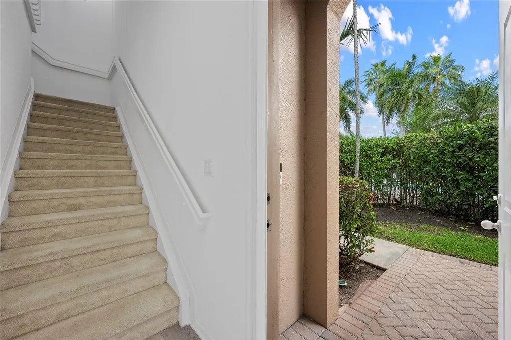 4986 Bonsai Circle Palm Beach Gardens FL 33418