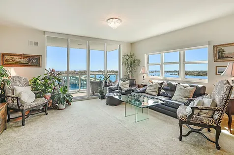 2640 Lake Shore Drive Riviera Beach FL 33404