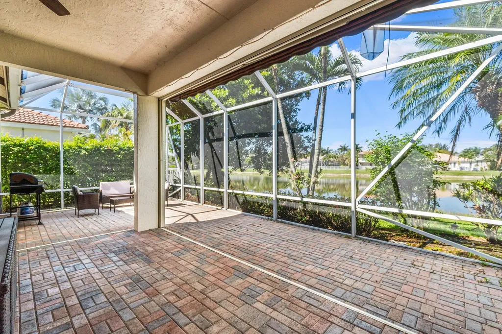 4621 Windward Cove Lane Wellington FL 33449