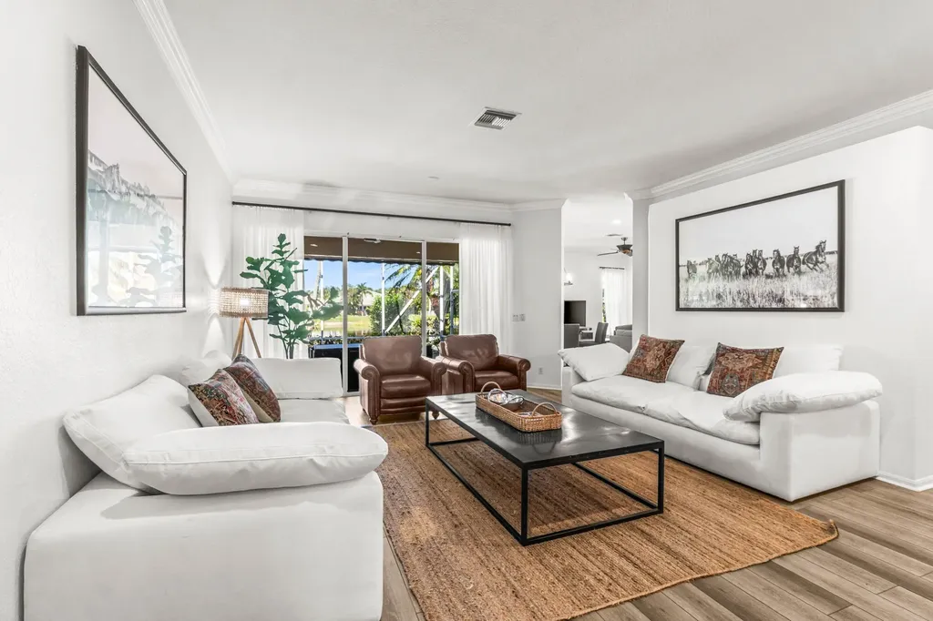 4621 Windward Cove Lane Wellington FL 33449