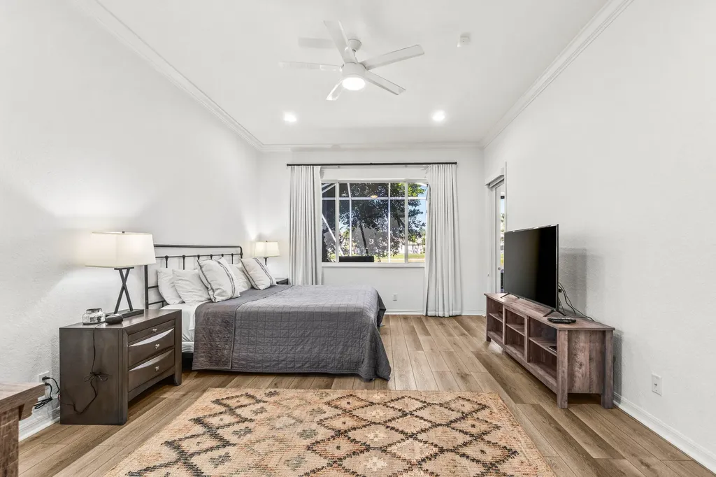 4621 Windward Cove Lane Wellington FL 33449