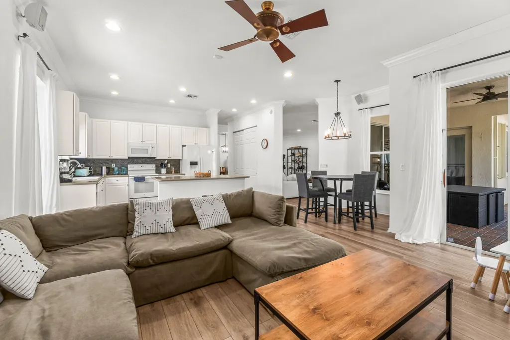 4621 Windward Cove Lane Wellington FL 33449