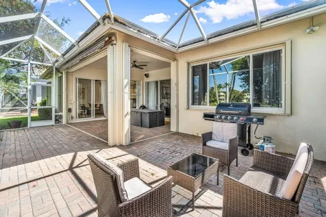 4621 Windward Cove Lane Wellington FL 33449