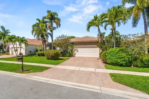 4621 Windward Cove Lane Wellington FL 33449