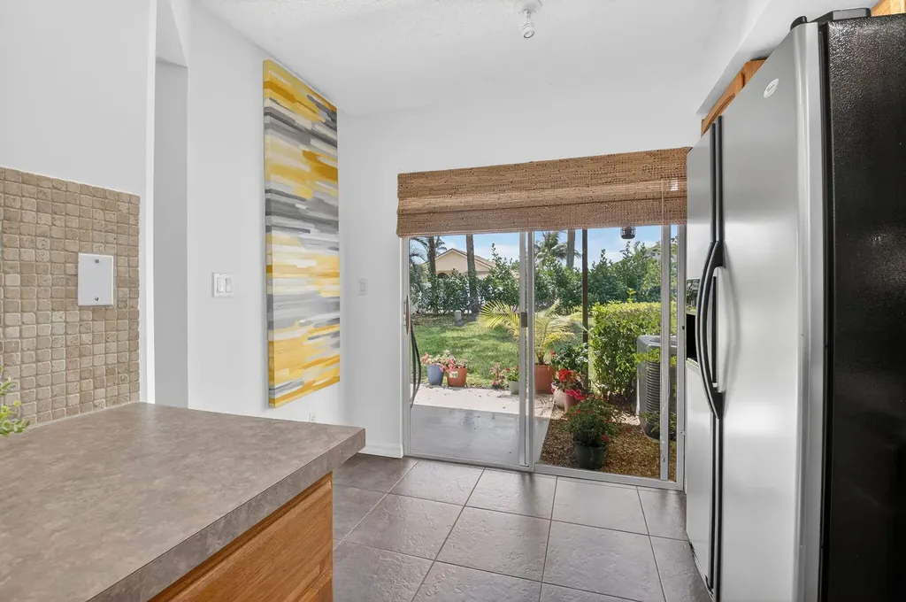5282 Sapphire Valley Boca Raton FL 33486