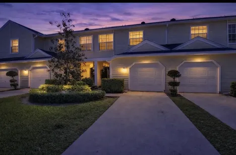 5282 Sapphire Valley Boca Raton FL 33486