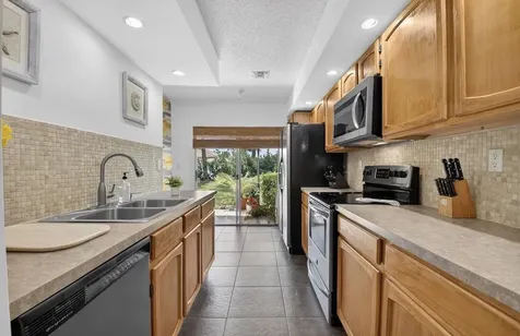 5282 Sapphire Valley Boca Raton FL 33486