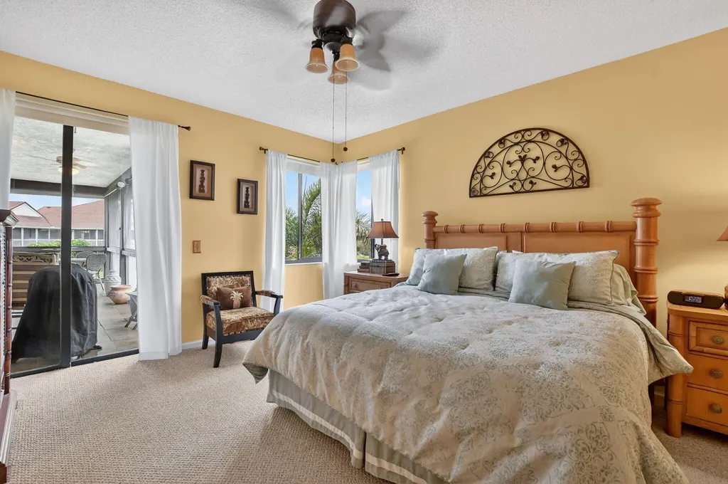 19279 Sabal Lake Drive Boca Raton FL 33434