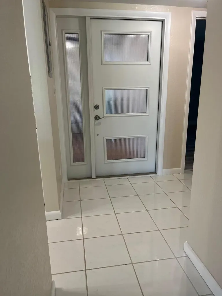 4054 N Pine Island Road Sunrise FL 33351