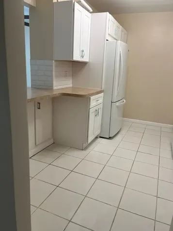 4054 N Pine Island Road Sunrise FL 33351