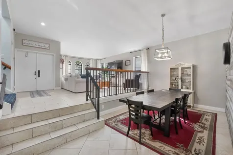 6273 NW 52nd Street Coral Springs FL 33067