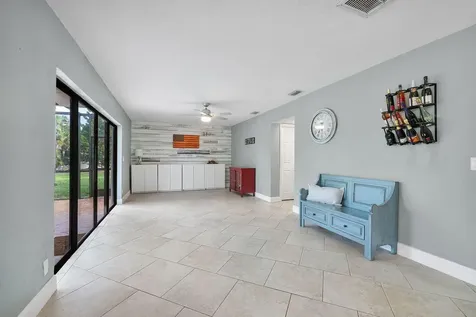 6273 NW 52nd Street Coral Springs FL 33067